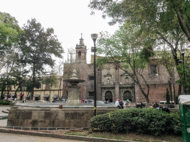 plaza-loreto-bicitando-ciudad-de-mexico-city